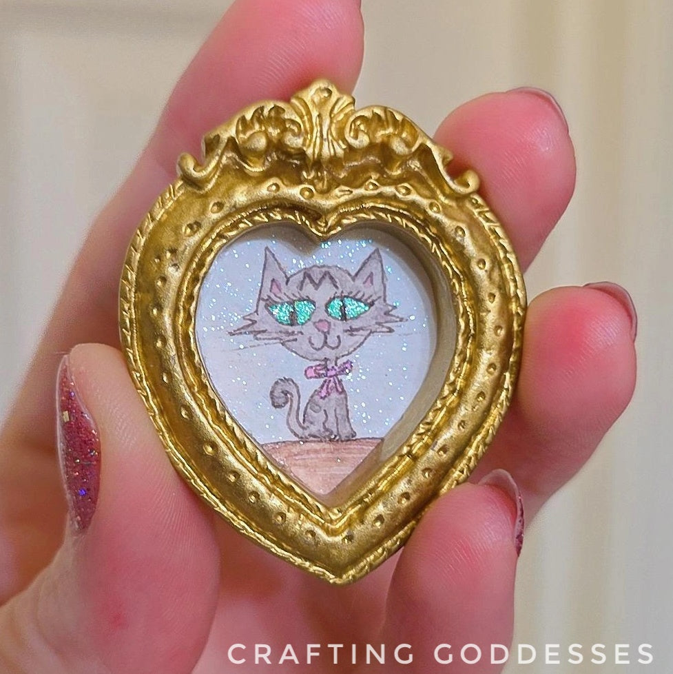 *ONE-OF-A-KIND Original Mini Watercolor Artwork - Magnet - Pretty Kitty