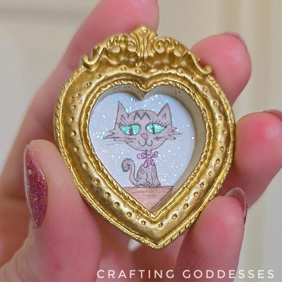 *ONE-OF-A-KIND Original Mini Watercolor Artwork - Magnet - Pretty Kitty